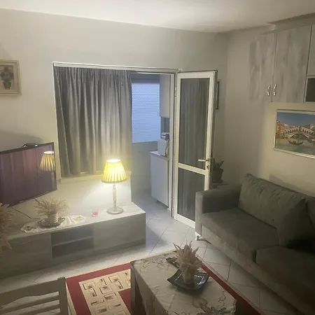 Cozzyyy Studio Flat Tirana Exterior photo