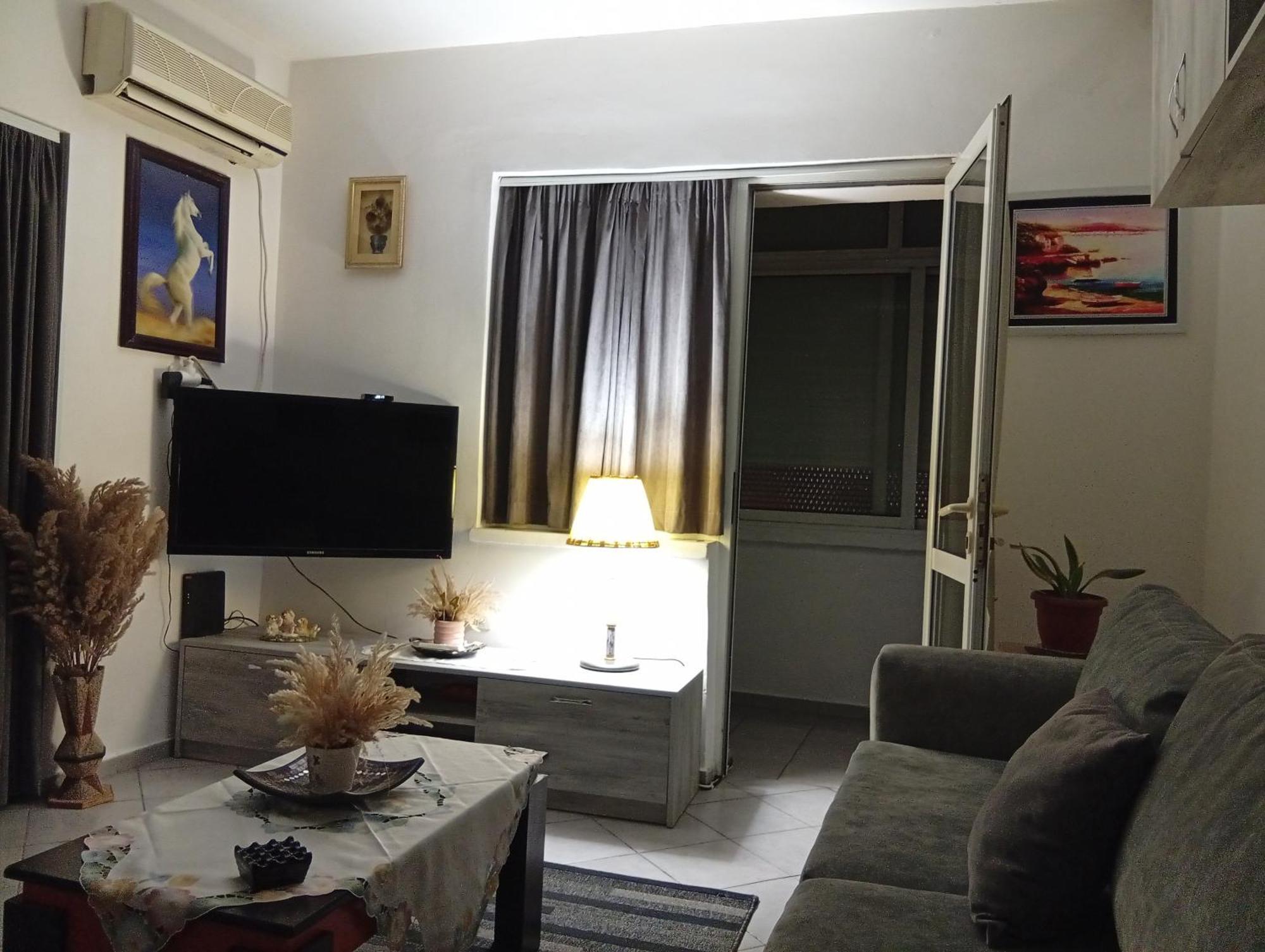Cozzyyy Flat Apartmán *